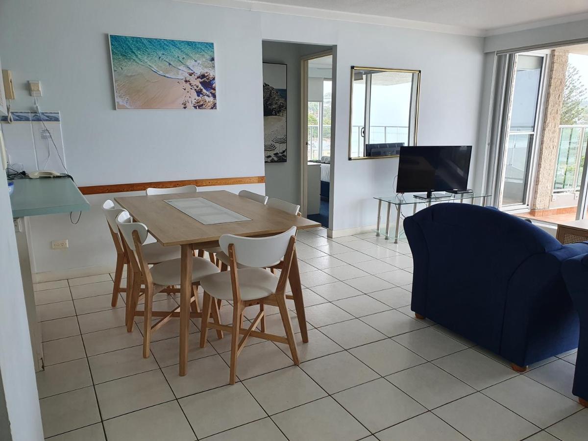 גולד קוסט Pacific Surf Absolute Beachfront Apartments מראה חיצוני תמונה