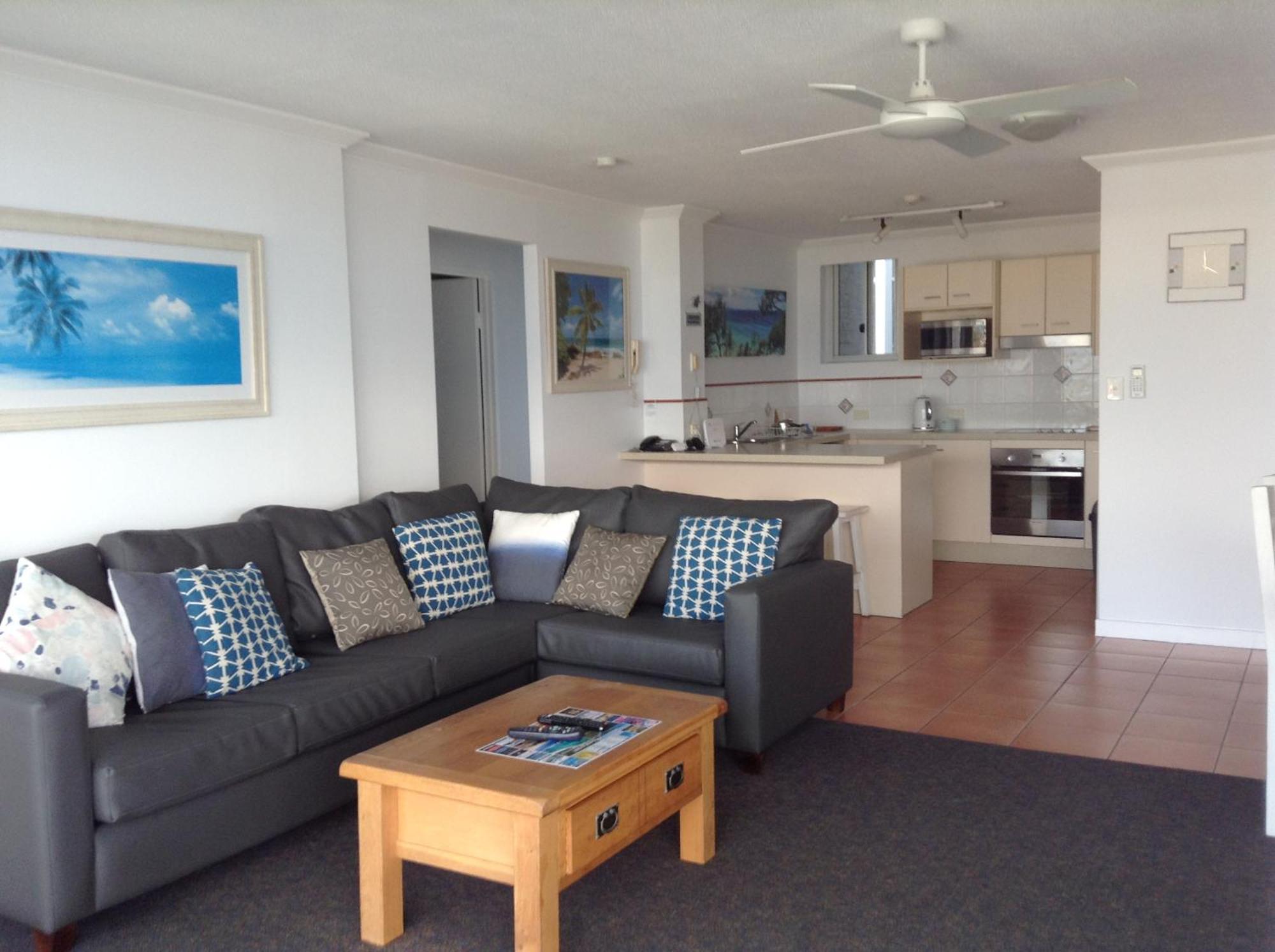 גולד קוסט Pacific Surf Absolute Beachfront Apartments מראה חיצוני תמונה