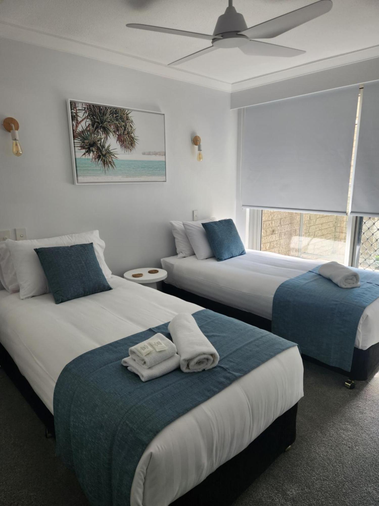 גולד קוסט Pacific Surf Absolute Beachfront Apartments מראה חיצוני תמונה