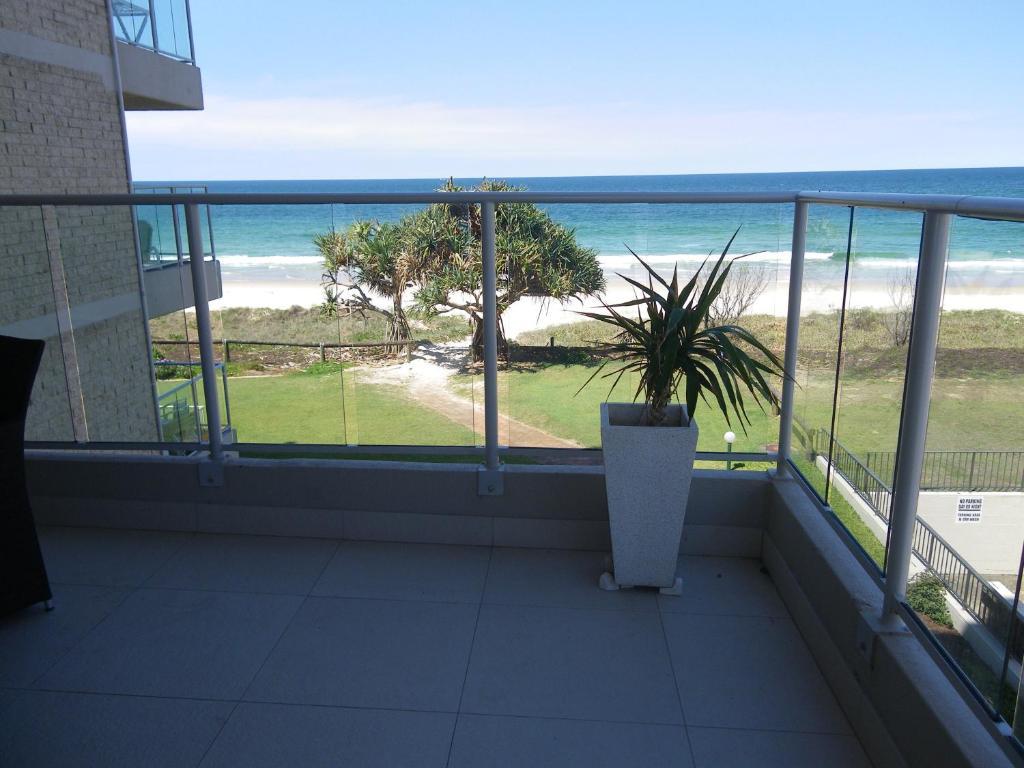 גולד קוסט Pacific Surf Absolute Beachfront Apartments חדר תמונה