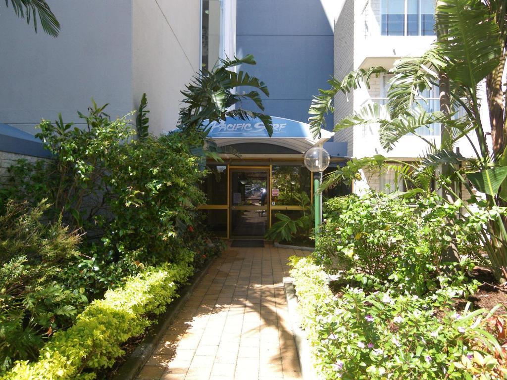 גולד קוסט Pacific Surf Absolute Beachfront Apartments מראה חיצוני תמונה