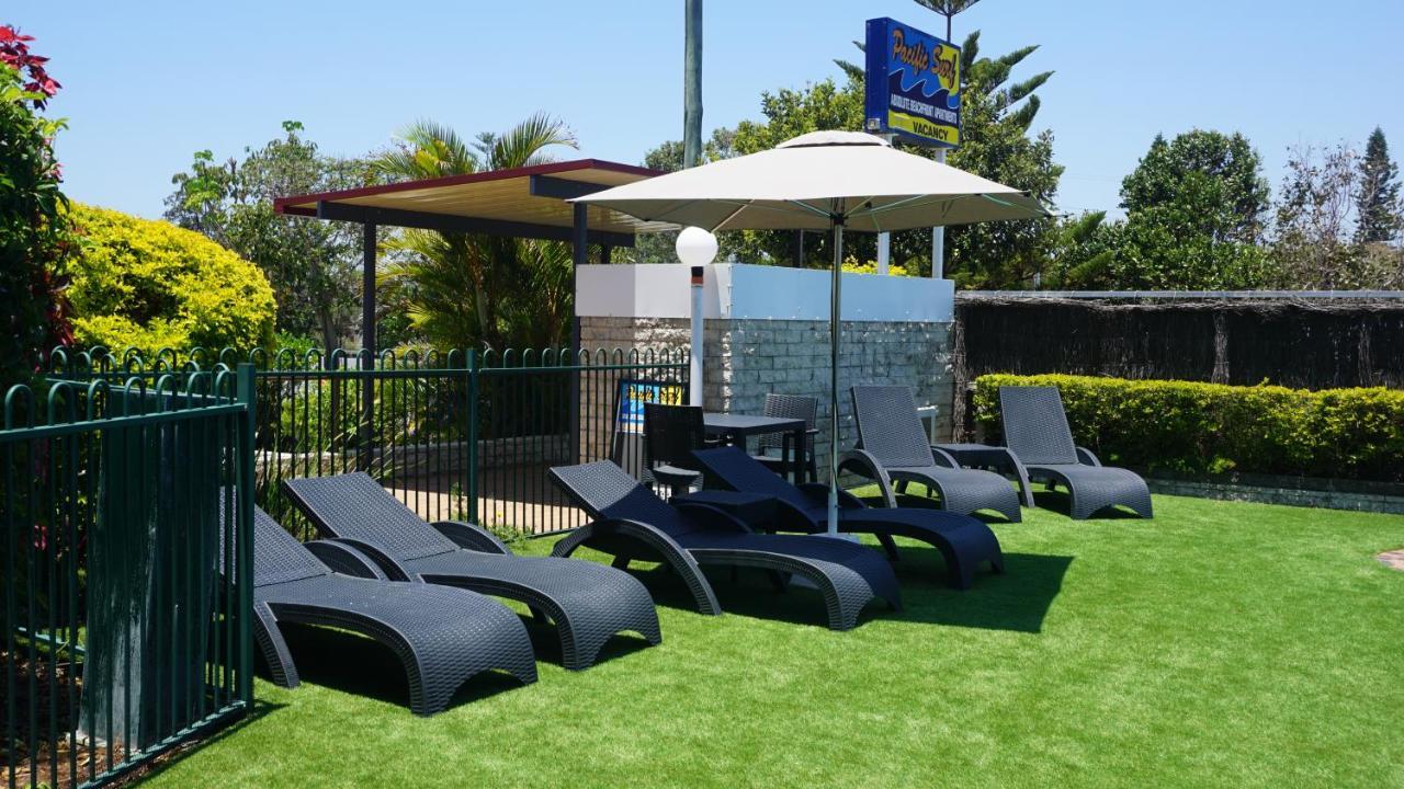 גולד קוסט Pacific Surf Absolute Beachfront Apartments מראה חיצוני תמונה