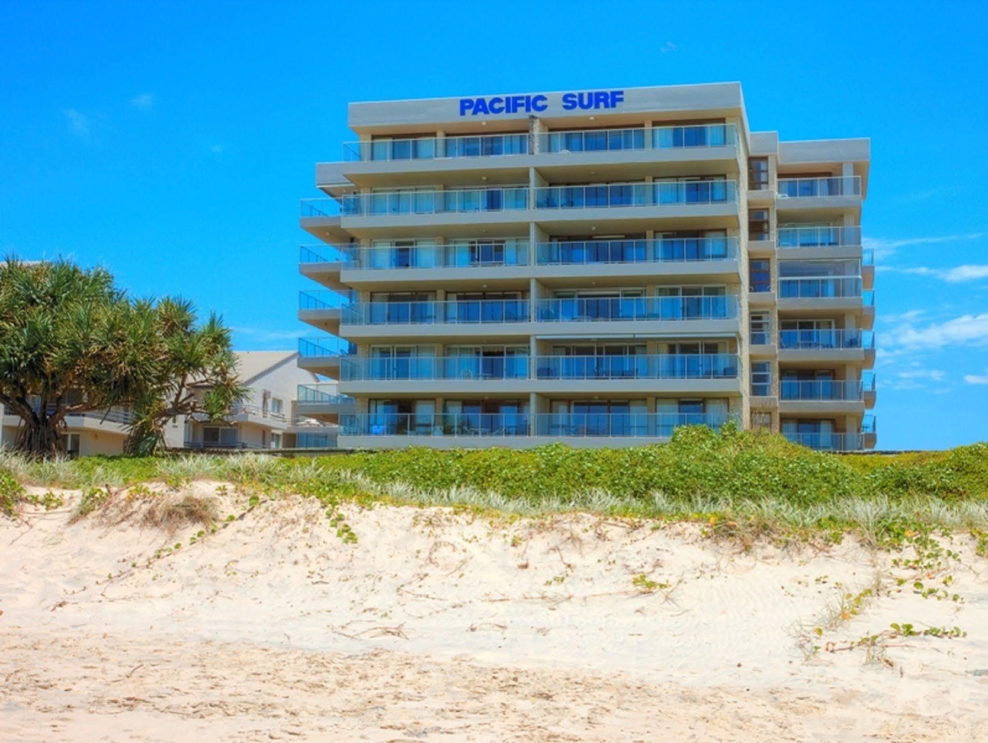 גולד קוסט Pacific Surf Absolute Beachfront Apartments מראה חיצוני תמונה