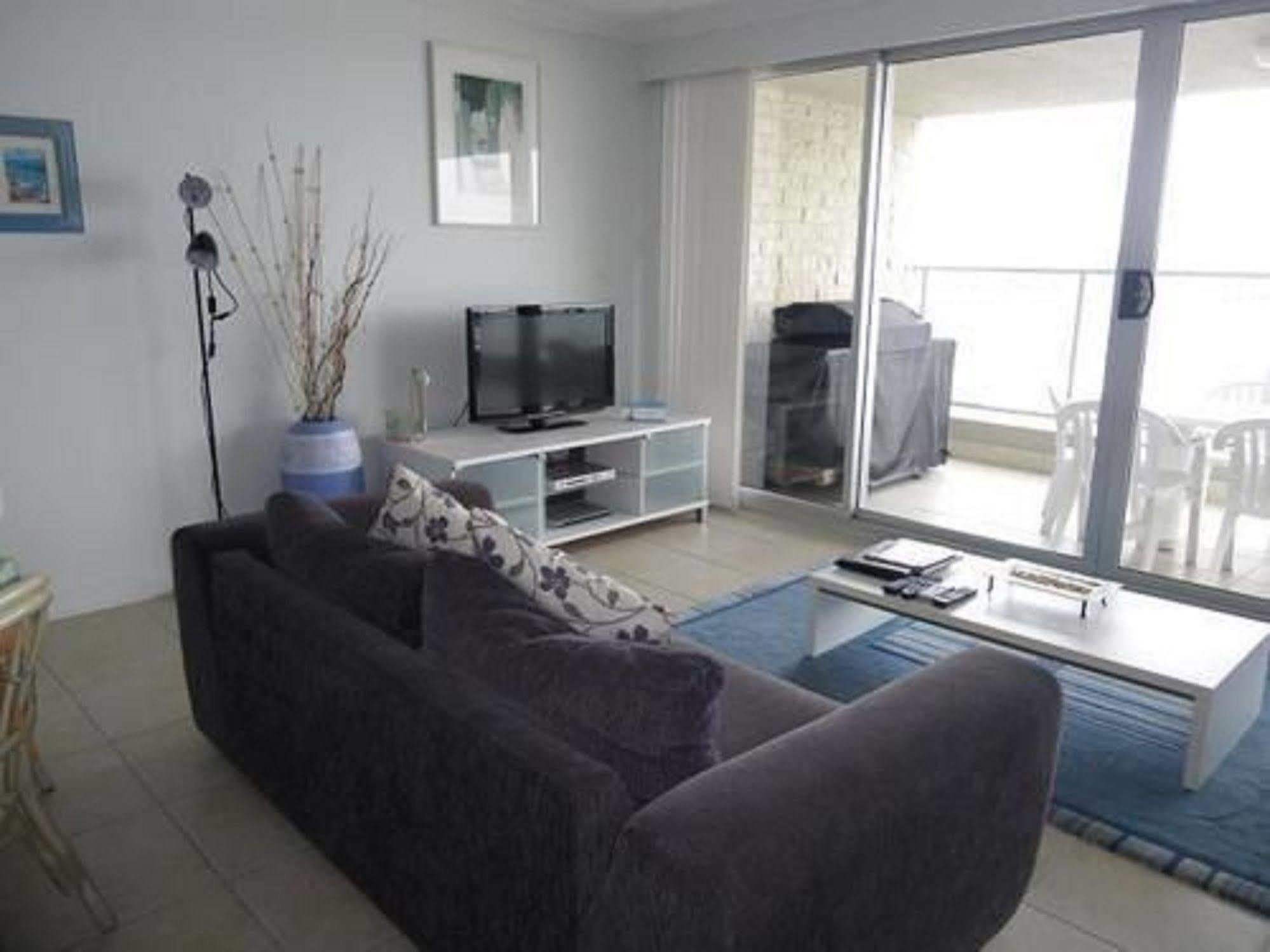 גולד קוסט Pacific Surf Absolute Beachfront Apartments מראה חיצוני תמונה