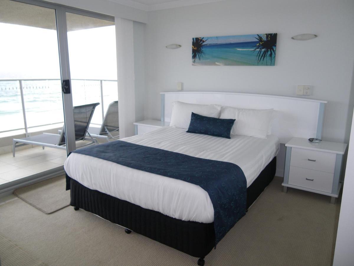 גולד קוסט Pacific Surf Absolute Beachfront Apartments חדר תמונה